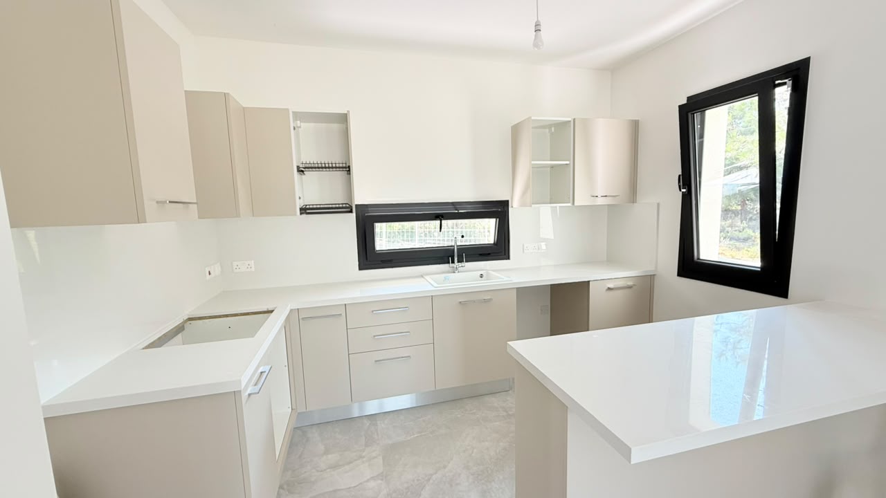 Ukończone wykończenie kuchni VESTA LIVING